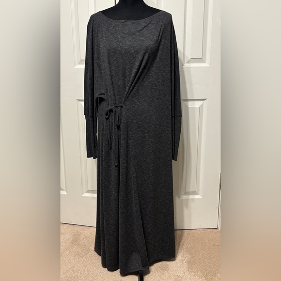 Caslon Dresses & Skirts - Caslon Knit Wrap Dress